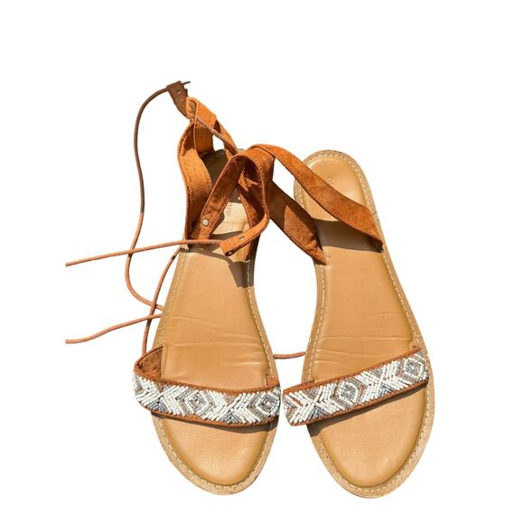 Old Navy Women's Size 10 Tie up Sandal - Picture 1 of 7